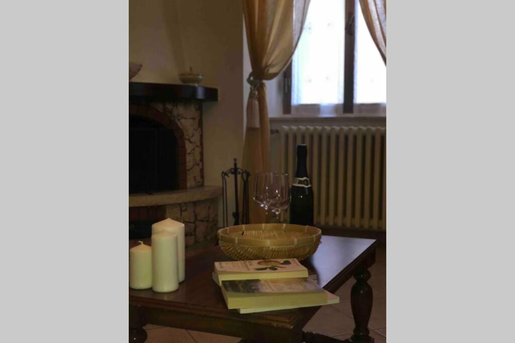 Campiglia dʼOrcia Villetta Indipendente Con Giardino מראה חיצוני תמונה